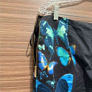 Brand new never worn (lost the tag), very cute pants